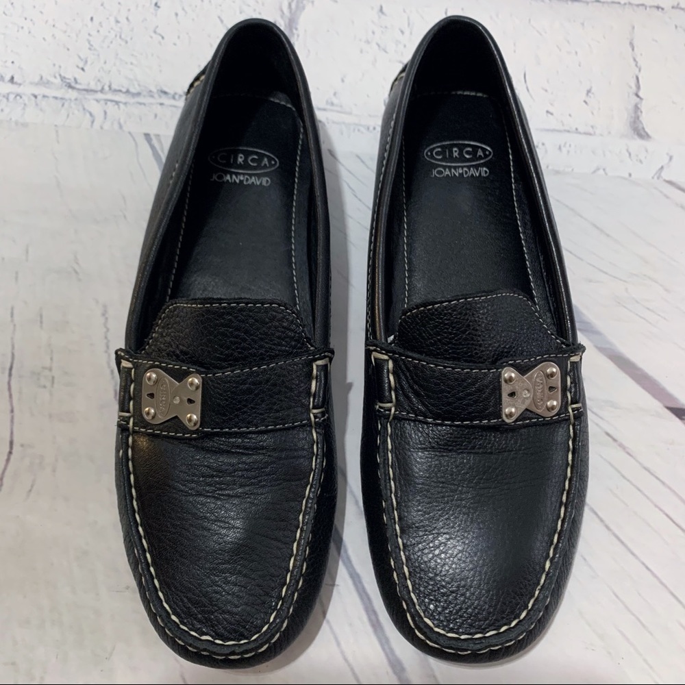 CIRCA JOAN & DAVID Black Leather Loafer